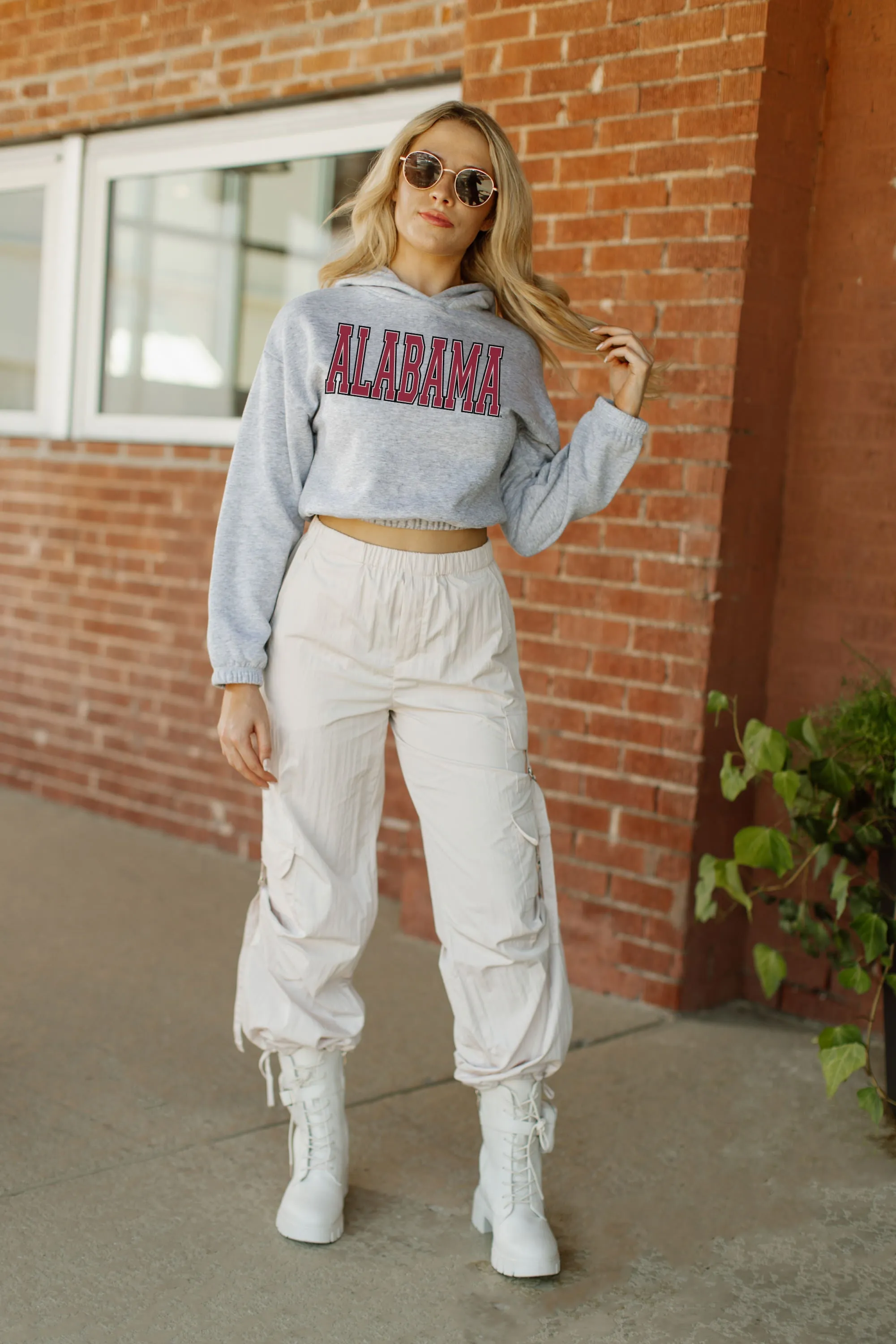 ALABAMA CRIMSON TIDE HEADED TO VICTORY BANDED CROPPED HOODIE BY MADI PREWETT TROUTT