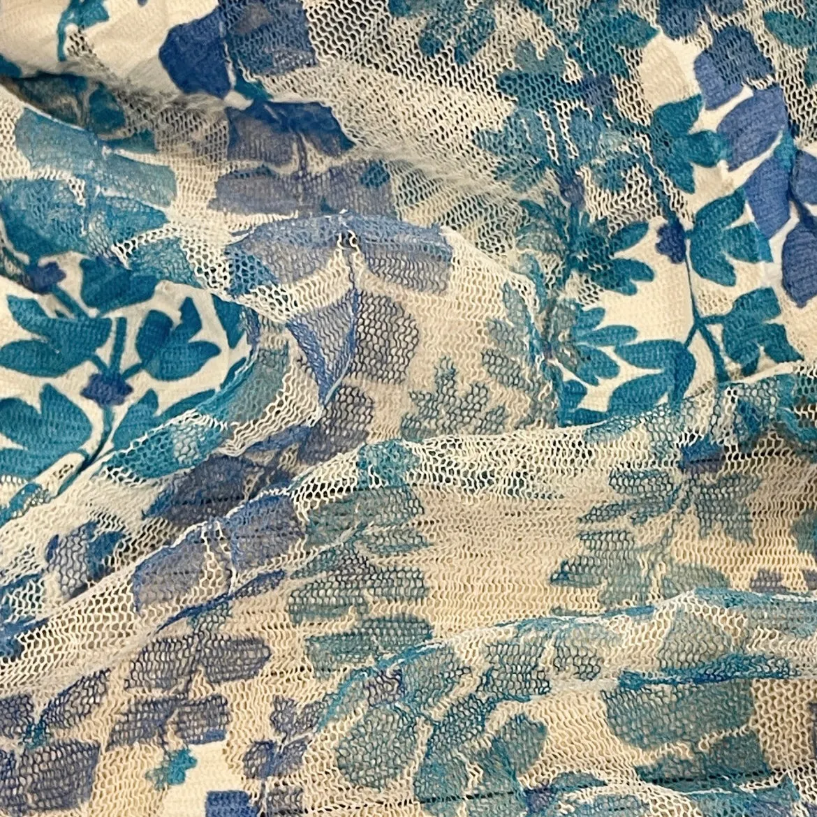 Aqua vines jacquard mesh