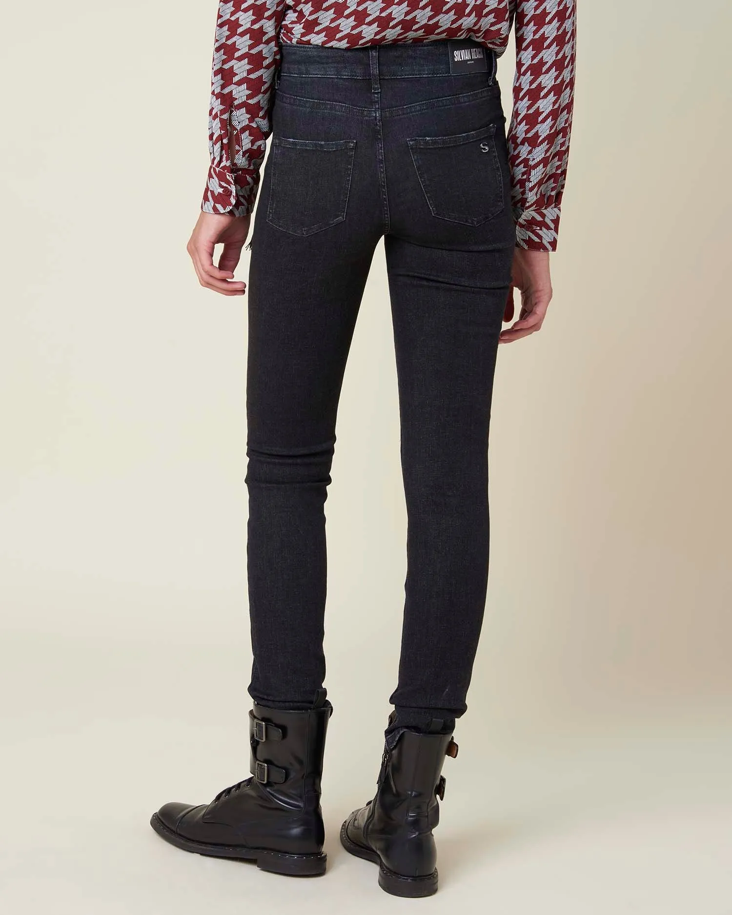 High waisted skinny jeans