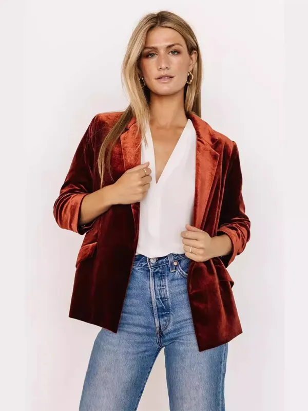 Velvet Touch Blazer for Evening and Professional Wear